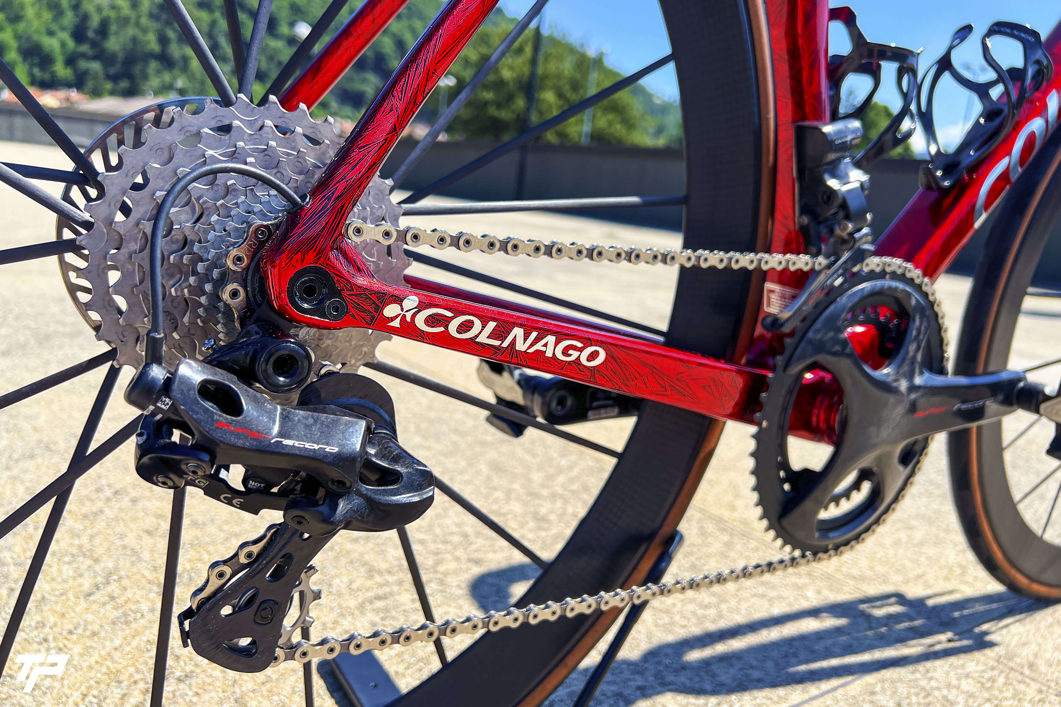 COLNAGO V3RS FROZEN LTD: THE EXPRESSION OF ITALIAN EXCELLENCE